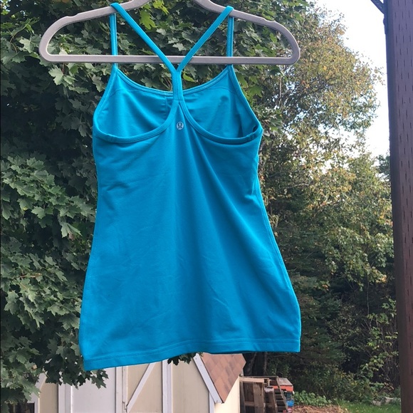Lululemon aqua blue workout top - Picture 2 of 4